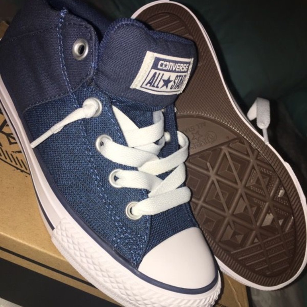 Boys Converse